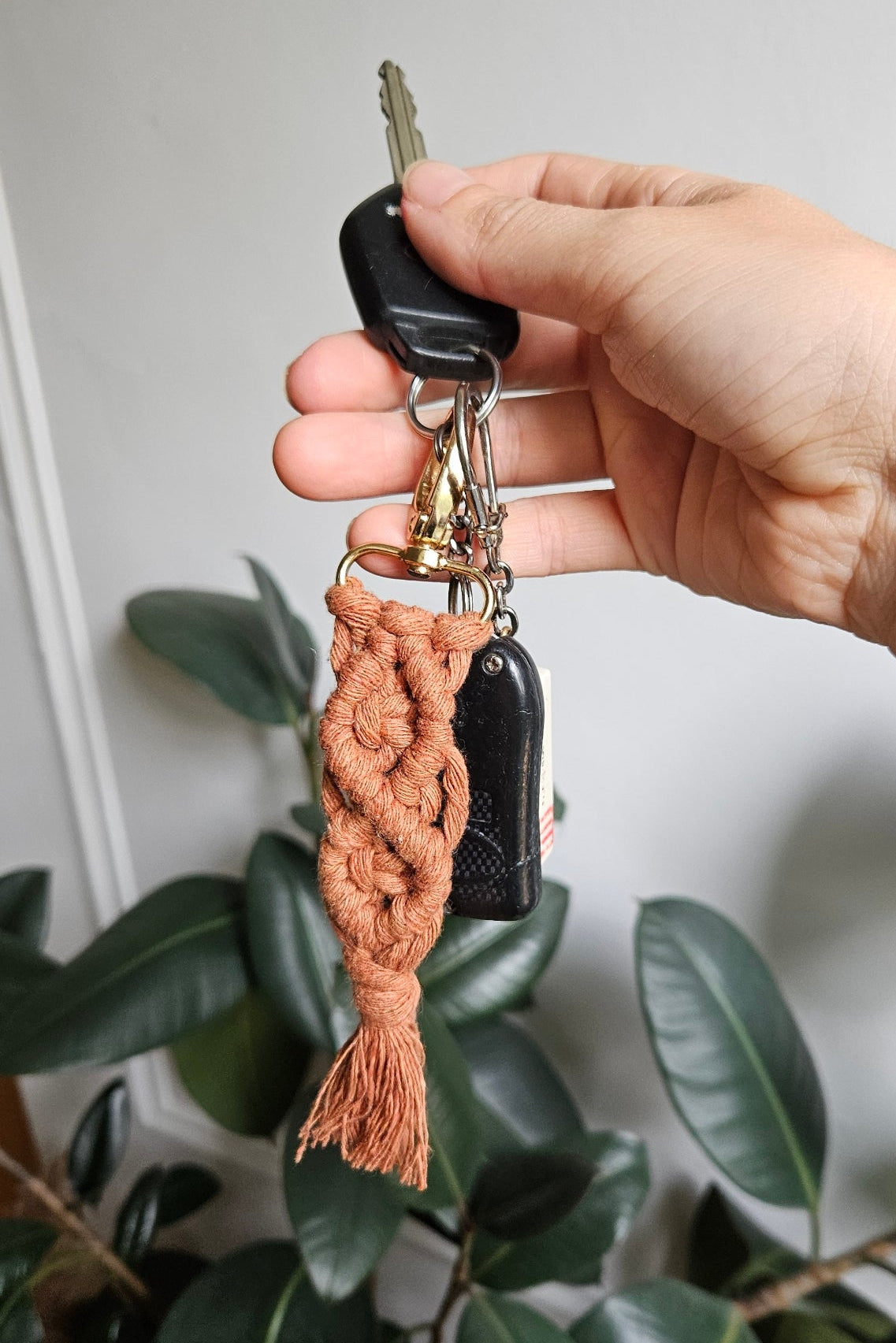 Porte-clé Lys - 2 couleurs