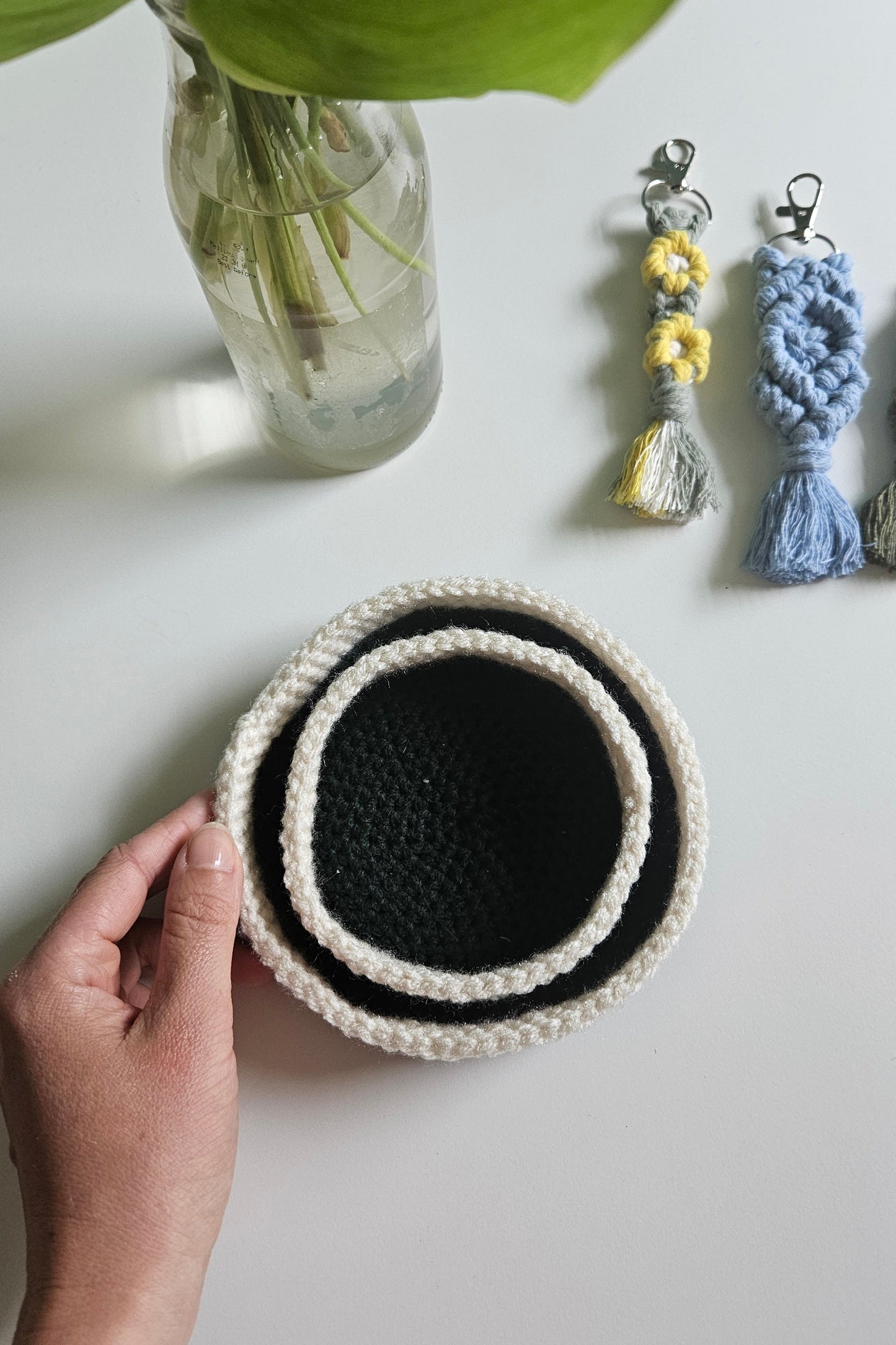 Panier en crochet - Vert et Ecru