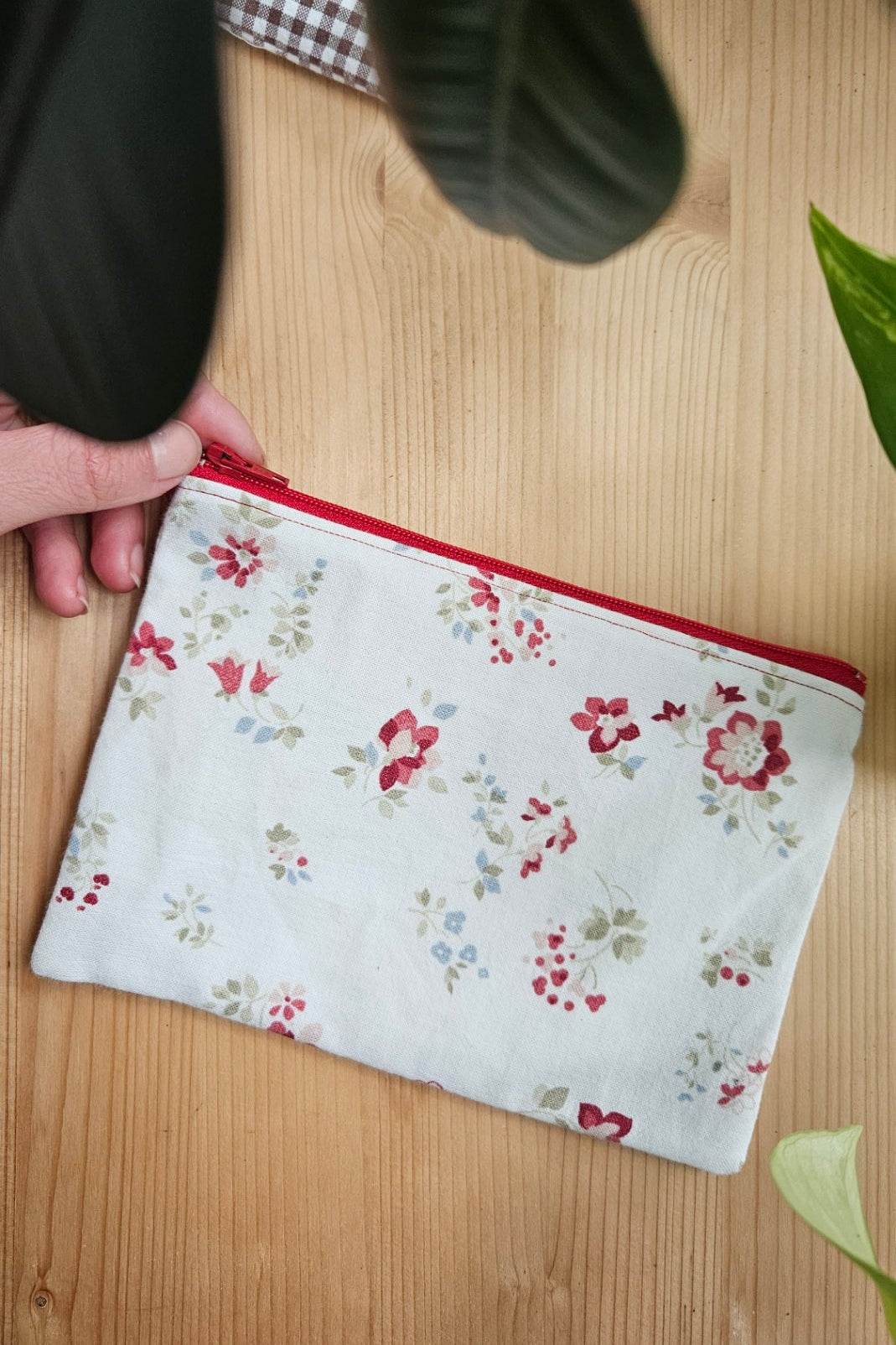 Pochette plate Elise - Fleuri Rouge