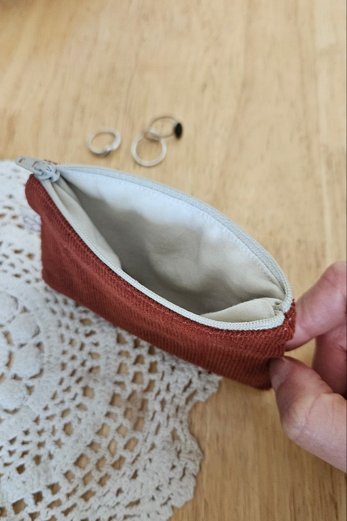 Mini Pochette plate - Velours bordeaux